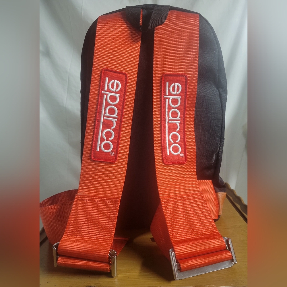 JDM BRIDE RACING BACKPACK WITH ORANGE RACING HARNESS ADJUSTABLE SHOULDER STRAPS - Picture 3 of 7